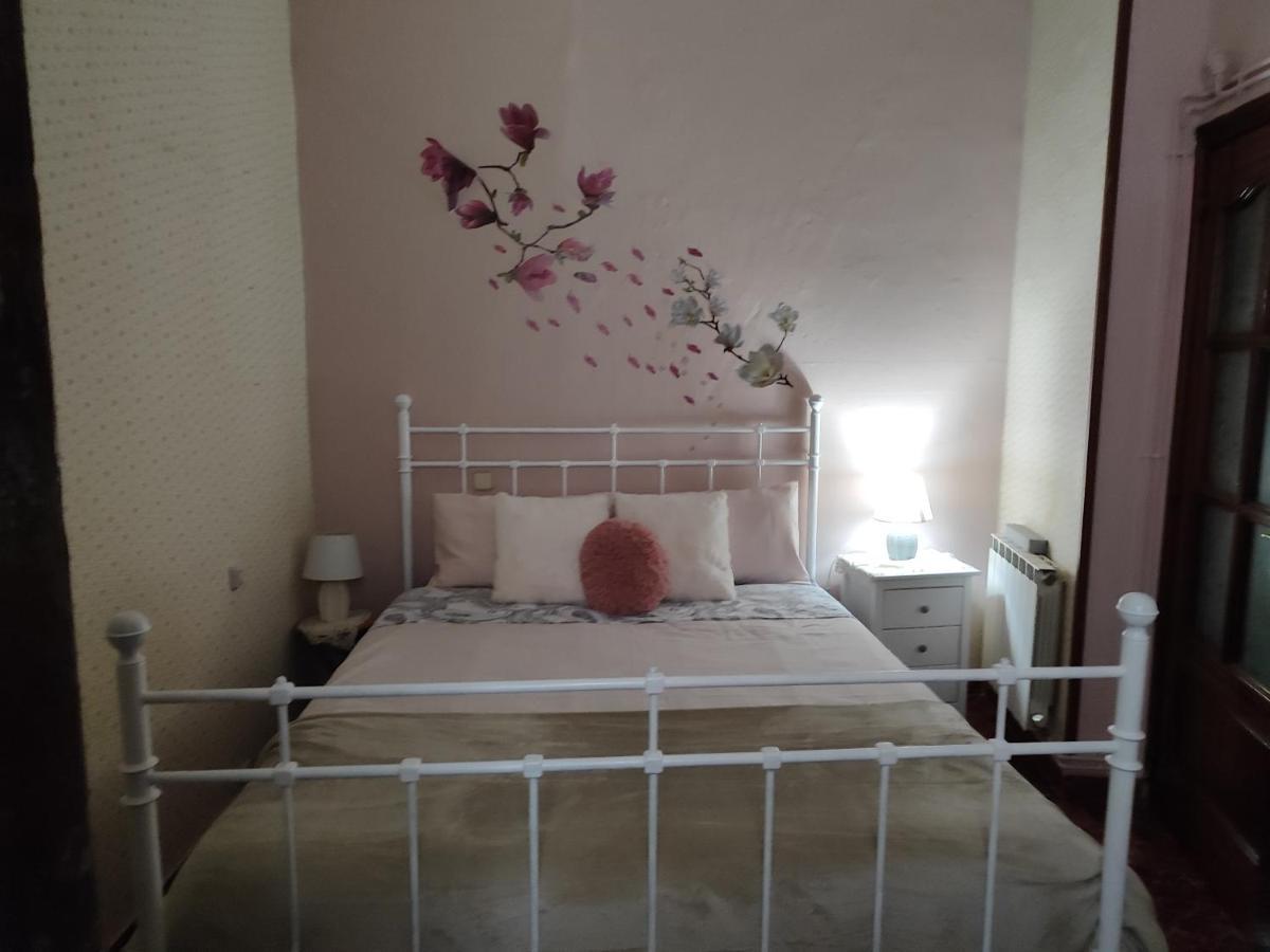 Habitacion Maravillosa En Apartamento Compartido Madrid Centro Eksteriør billede