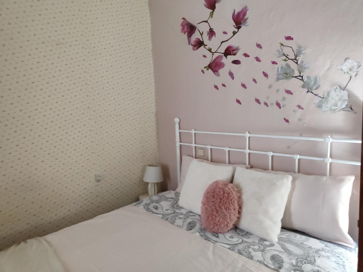 Habitacion Maravillosa En Apartamento Compartido Madrid Centro Eksteriør billede