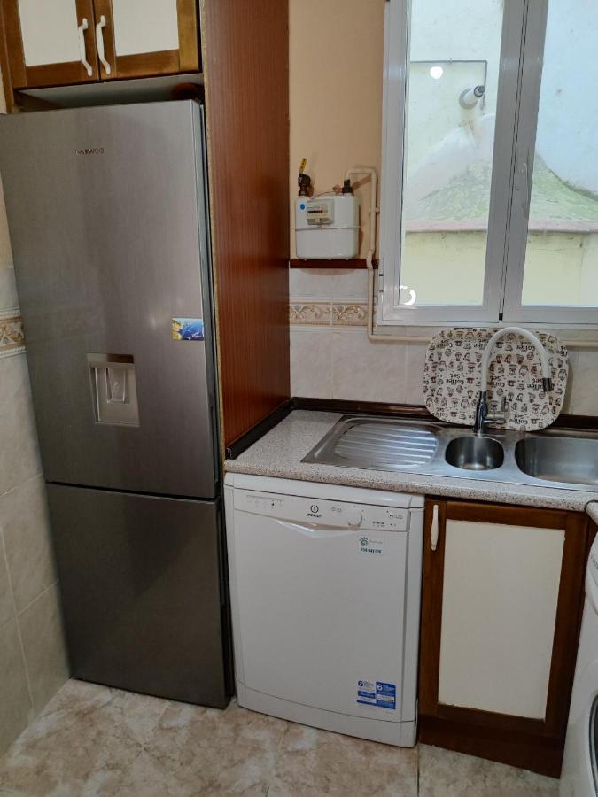 Habitacion Maravillosa En Apartamento Compartido Madrid Centro Eksteriør billede